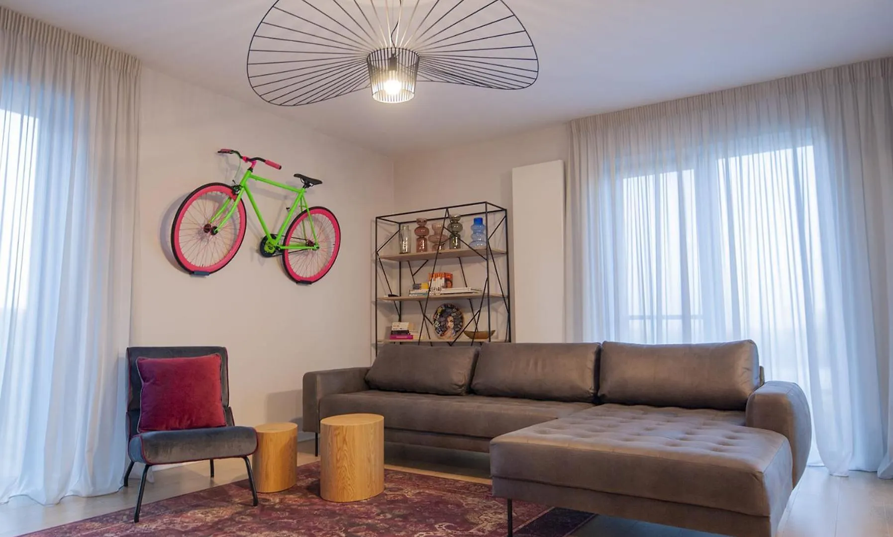 Shades Of Grey 124 - Cloud9 Residence - Pipera - Floreasca - Barbu Vacarescu Area contacts
