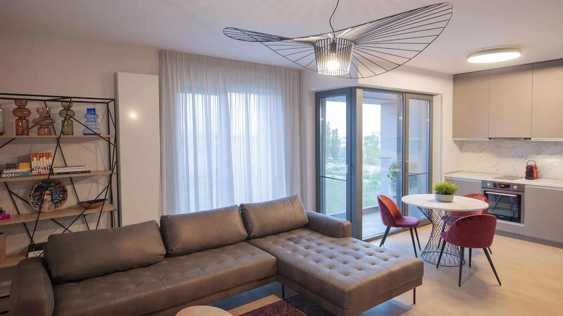 Apartment Shades Of Grey 124 - Cloud9 Residence - Pipera - Floreasca - Barbu Vacarescu Area Bucharest